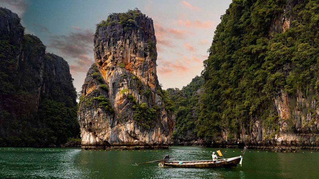 What Are The Must-visit Places In Thailand?
